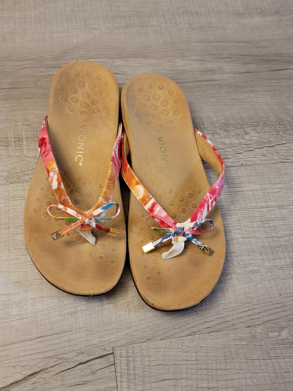 Vionic Multicolor Floral Tie-Front Thong Sandals - Women